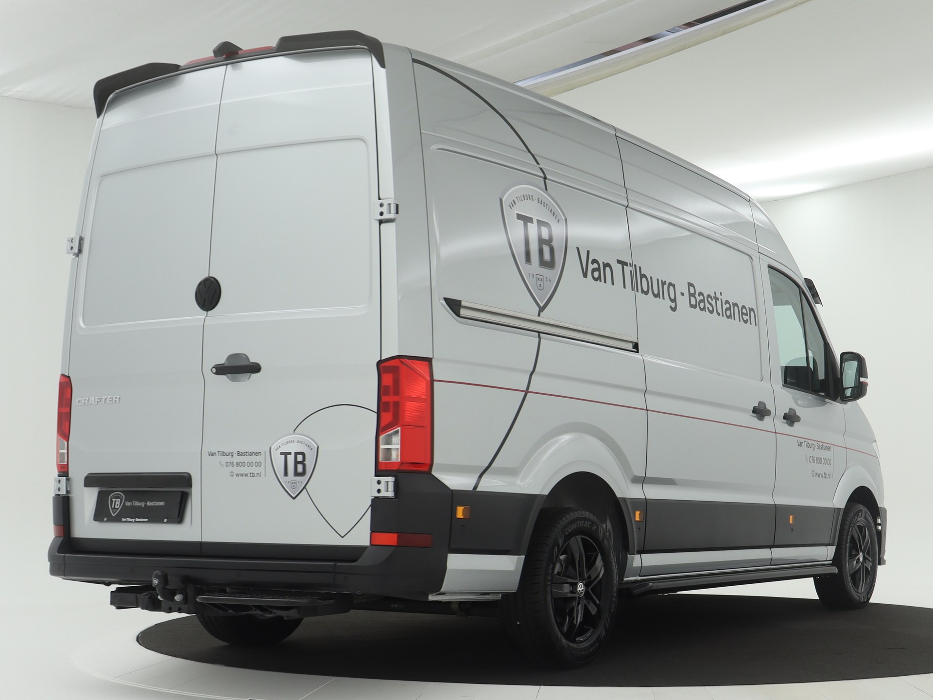 Volkswagen - Crafter 35 2.0 TDI 130kW 177PK AUT L3H3 Exclusive Hero Edition - 2024